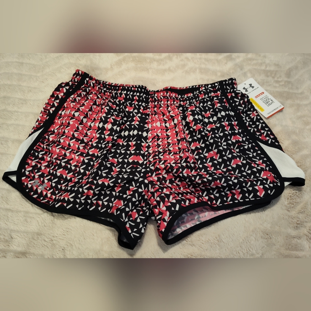 NWT! Under Armour Athletic Shorts Sz Large
